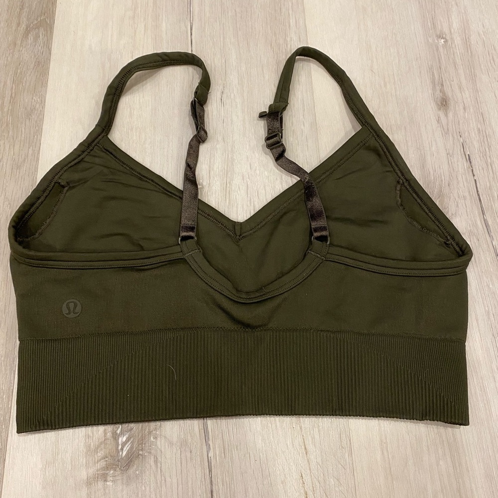 Lululemon ebb to street sports bra